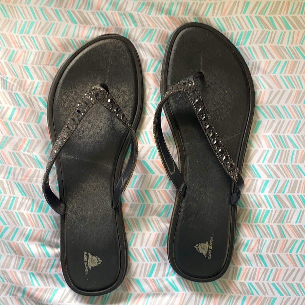 Women’s flip flops